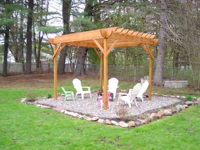 853 Portland St, Rochester, NH 03868 - photo 5