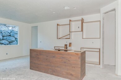 03_1895WAndesiteDr_FirerockLot6_5_Kitche