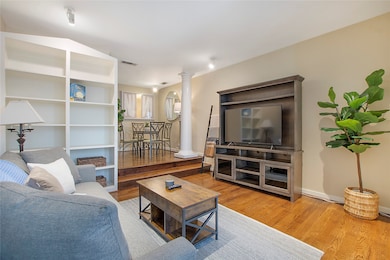 4241 Buena Vista St unit 14, Dallas, TX 75205 - photo 3