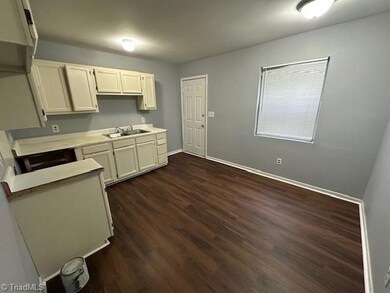 1225 New Hope Ln unit D, Winston Salem, NC 27105 - photo 5