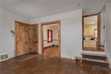 2255 Charlestown Ave, Toledo, OH 43613 - photo 7