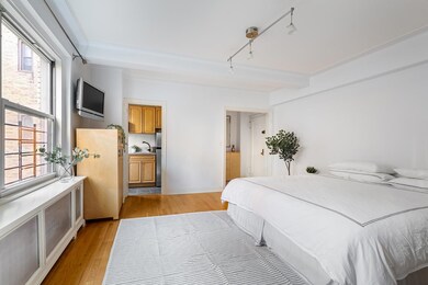 70 Remsen St unit 6J, Brooklyn, NY 11201 - photo 4