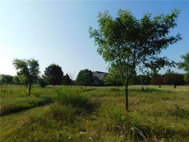 9218 S Sooner Rd, Oklahoma City, OK 73165 - photo 4