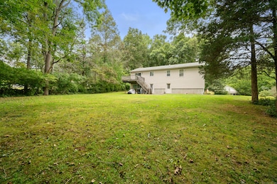 11 Lee Rd, Jewett City, CT 06351 - photo 4