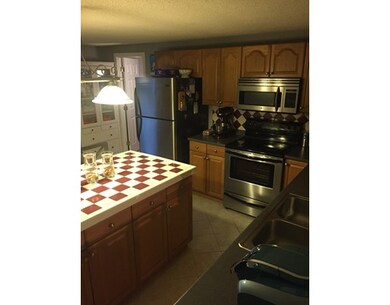 267 Chicopee St unit 1, Chicopee, MA 01013 - photo 3