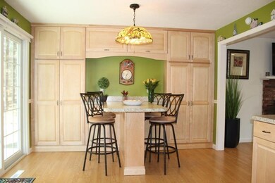 53 Raymond St unit 53, Franklin, MA 02038 - photo 7