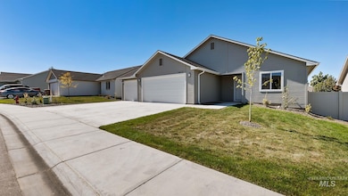 1611 Regency Way, Emmett, ID 83617 - photo 3