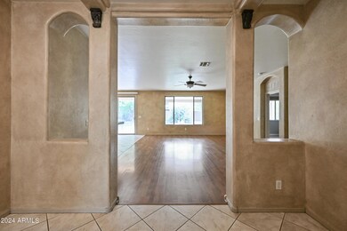 1403 E Saragosa St, Chandler, AZ 85225 - photo 2