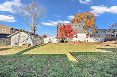 238 E Nepessing St, Lapeer, MI 48446 - photo 5