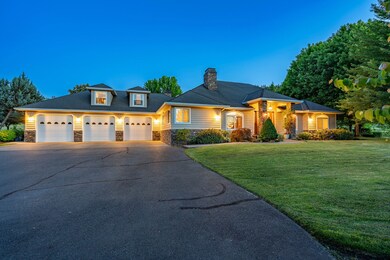 5719 Jerome Prairie Rd, Grants Pass, OR 97527 - photo 3