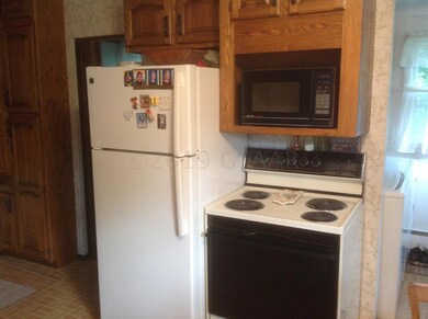 13 3rd St. SW Hillsboro 018