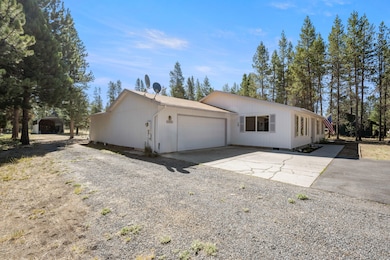 52466 Lost Ponderosa Rd, La Pine, OR 97739 - photo 3