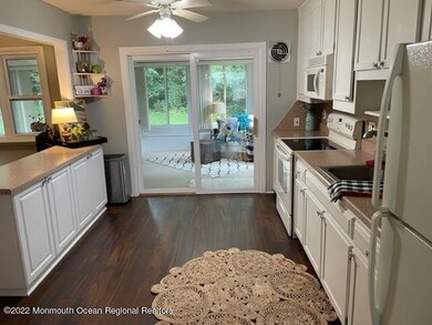 5B California Dr unit B, Whiting, NJ 08759 - photo 5