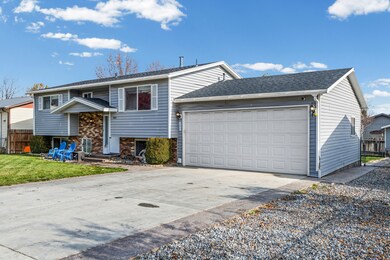 7647 S 2500 W, West Jordan, UT 84084 - photo 4
