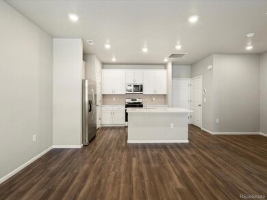 6392 N Lisbon St, Aurora, CO 80019 - photo 4