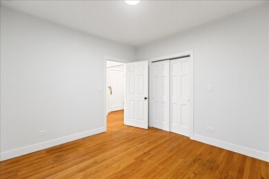 4055 N Spaulding Ave unit 1, Chicago, IL 60618 - photo 6