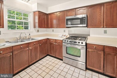 5628 Ashburn Terrace, Frederick, MD 21703 - photo 6