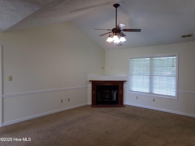 819 Fir Trail, Havelock, NC 28532 - photo 4