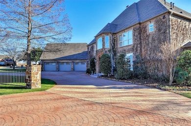 Very Quite Area as you Enter into the Drive you can see the Curb appeal is Awesome