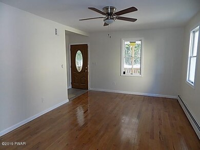 113 Sawkill Ave, Milford, PA 18337 - photo 5