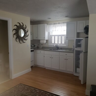 398 N End Blvd unit B, Salisbury, MA 01952 - photo 6