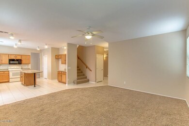 Family Room_Kitchen View
