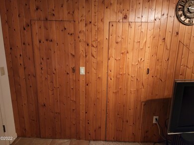 Cut out closets