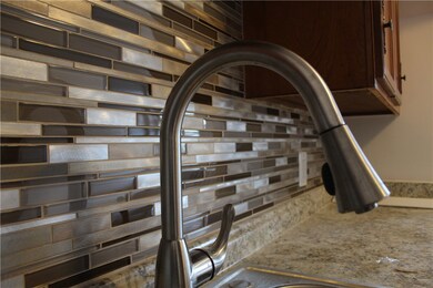 346 Broadway unit 3, Newport, RI 02840 - photo 3