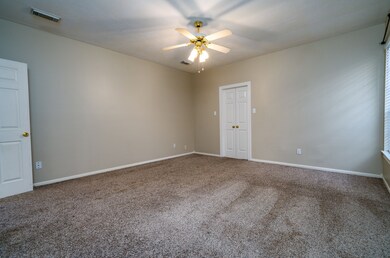 6992 Oakwood Place Ct E, Houston, TX 77040 - photo 7