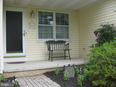 135 Crestview Dr, Barto, PA 19504 - photo 2