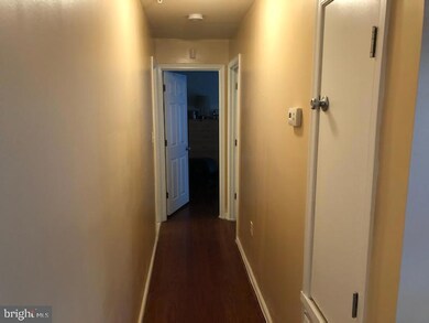 5205 Newton St unit T2, Bladensburg, MD 20710 - photo 4