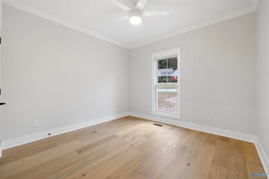 97 Tomahawk Cir, Guntersville, AL 35976 - photo 7