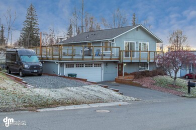 Exterior Front_3996-SMALL