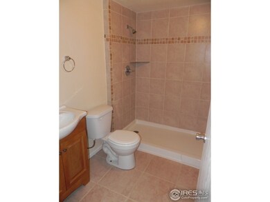 13 Macon St, Aurora, CO 80010 - photo 6