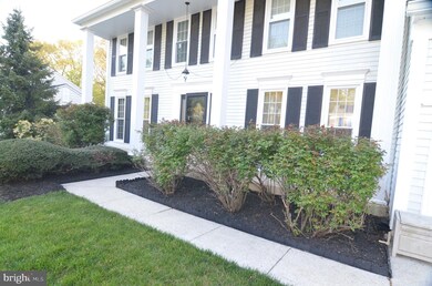 12001 Aspenwood Ln, Laurel, MD 20708 - photo 2