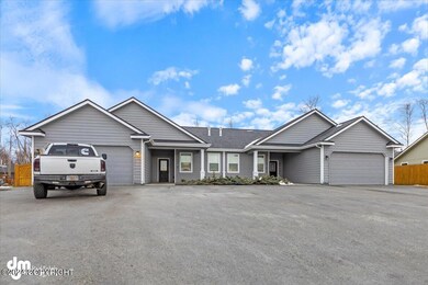 03-FRONT EXTERIOR_WCC_IMG_4