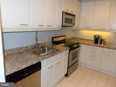 3801 Canterbury Rd unit 603, Baltimore, MD 21218 - photo 3