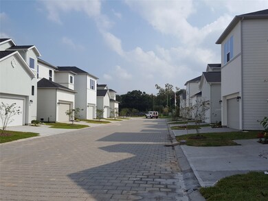 318 Yale Oaks Ln, Houston, TX 77091 - photo 4