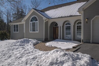 Welcome home- 2 Balsam Dr