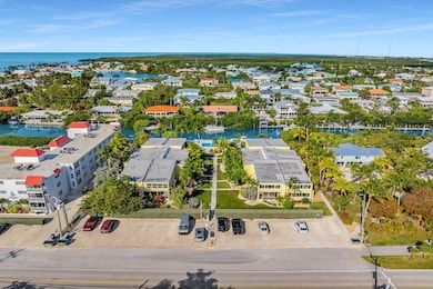 591 Sombrero Beach Rd unit 8B, Marathon, FL 33050 - photo 6