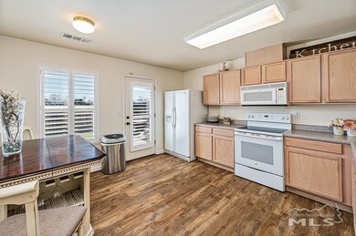 1217 Halcyon Ct, Sparks, NV 89436 - photo 4