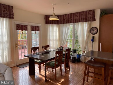 12907 Crickmore Trace, Bowie, MD 20720 - photo 3