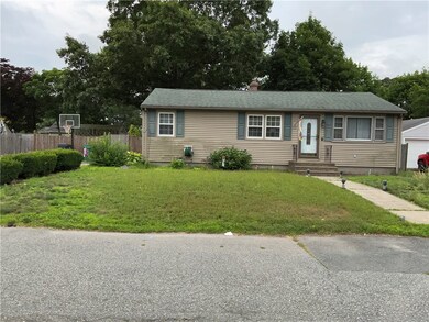 60 Mckinley St, Warwick, RI 02886 - photo 2