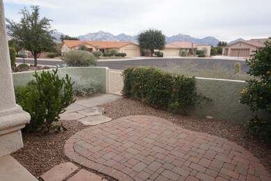 1073 E Crown Ridge Dr, Oro Valley, AZ 85755 - photo 4