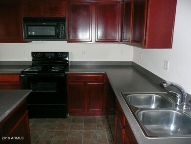 1151 S Bogle Ct unit 11, Chandler, AZ 85286 - photo 2