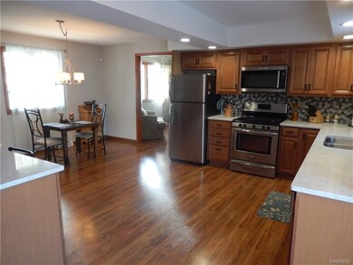 FULLY REMODELED KITCHEN