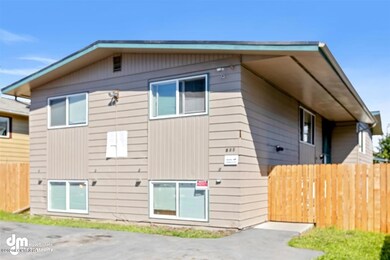 11-Exterior Front-ELKO6031
