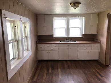 17100 Pratt Rd, Parsons, KS 67357 - photo 5