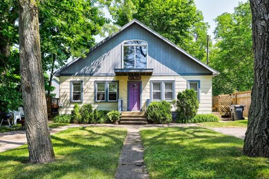 2-web-or-mls-225 Brockway Ave, South Hav