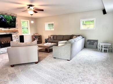 24 Red Rock Rd, Troy, NY 12182 - photo 5